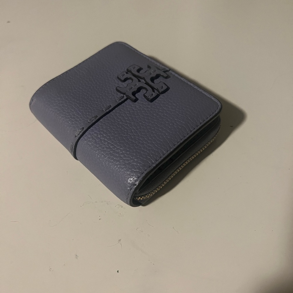 Tory Burch McGraw wallet